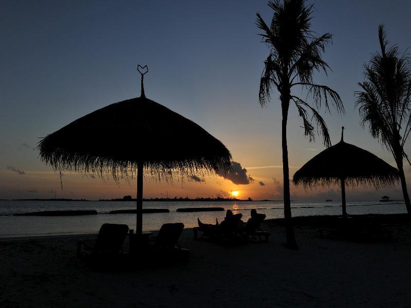 सहारा Island & (adults Only) Komandoo (Lhaviyani Atoll)